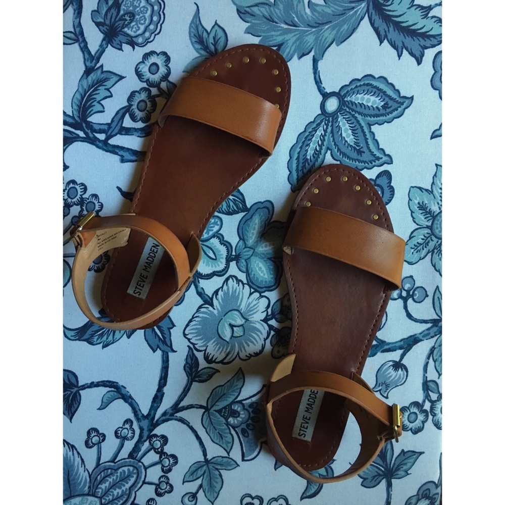 Steve Madden sandals